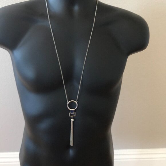 Various Necklaces - Picture 5 of 14